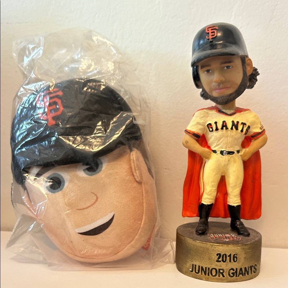 SF Giants 2016 Jr Giants Brandon Crawford Bobblehead + Buster Posey Plush